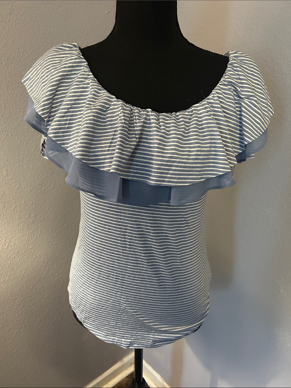 Hem & Thread Women Striped Ruffle Off-Shoulder Top Light Blue Size Small
